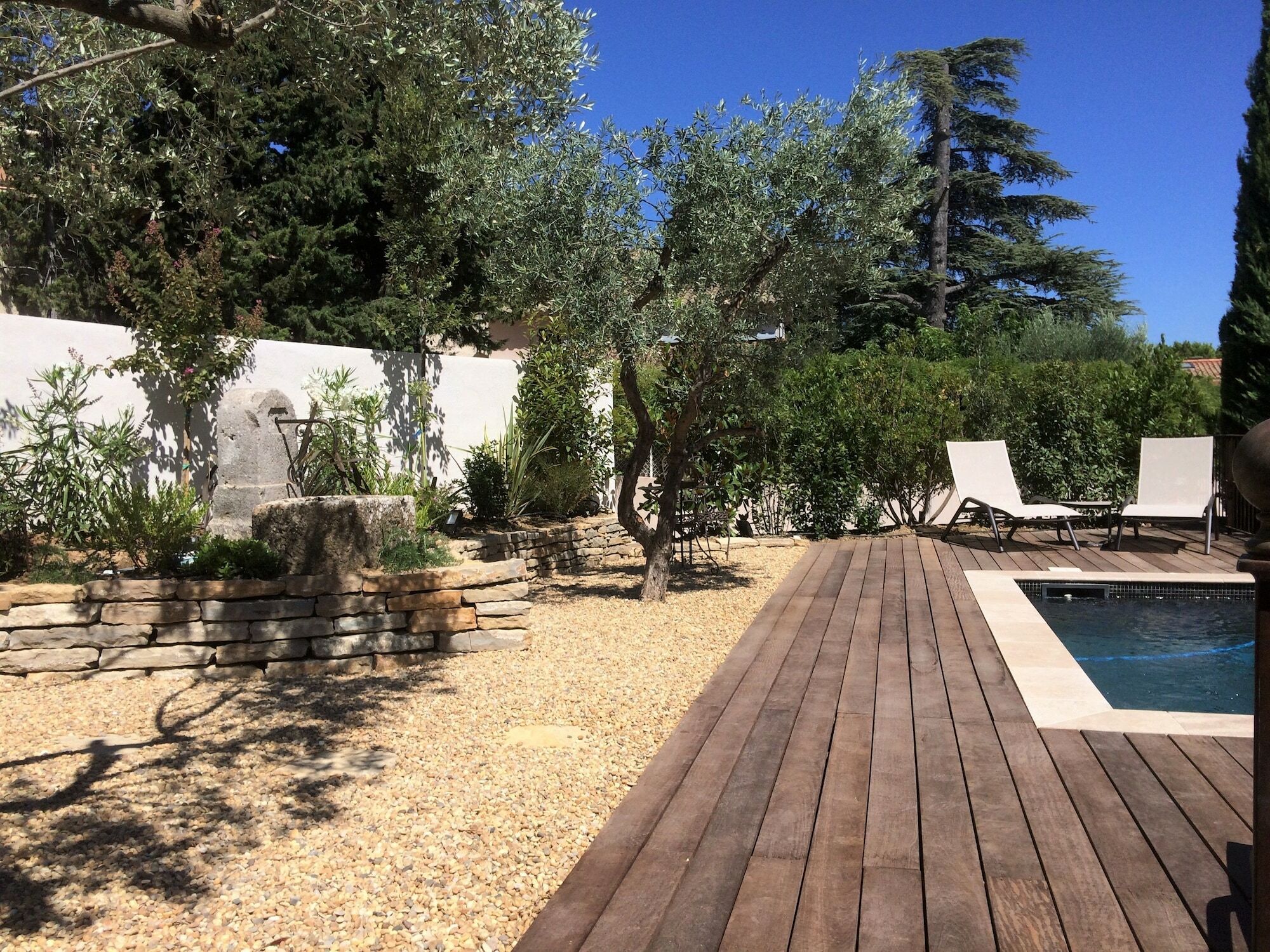 Lousoan Bed & Breakfast Aix-en-Provence Exterior photo