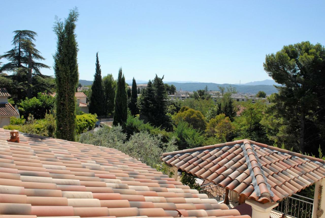 Lousoan Bed & Breakfast Aix-en-Provence Exterior photo